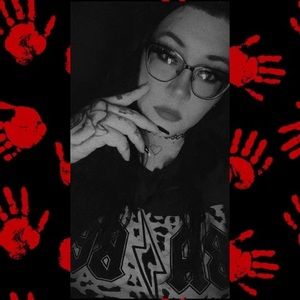 Meet your Posher, Candice